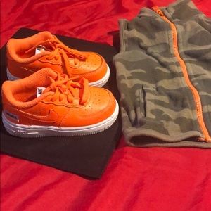Size 7 infant Nikes & Carter’s camo vest